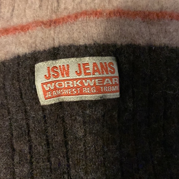 Sweater top - Picture 3 of 4